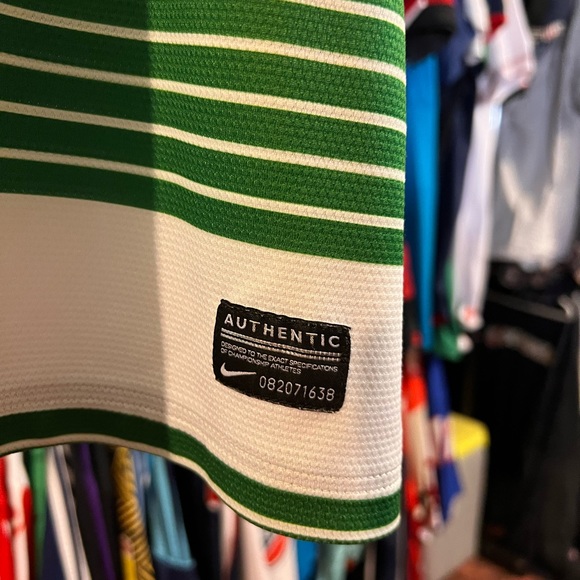 2013-2015 Nike Celtic home jersey - Picture 7 of 8